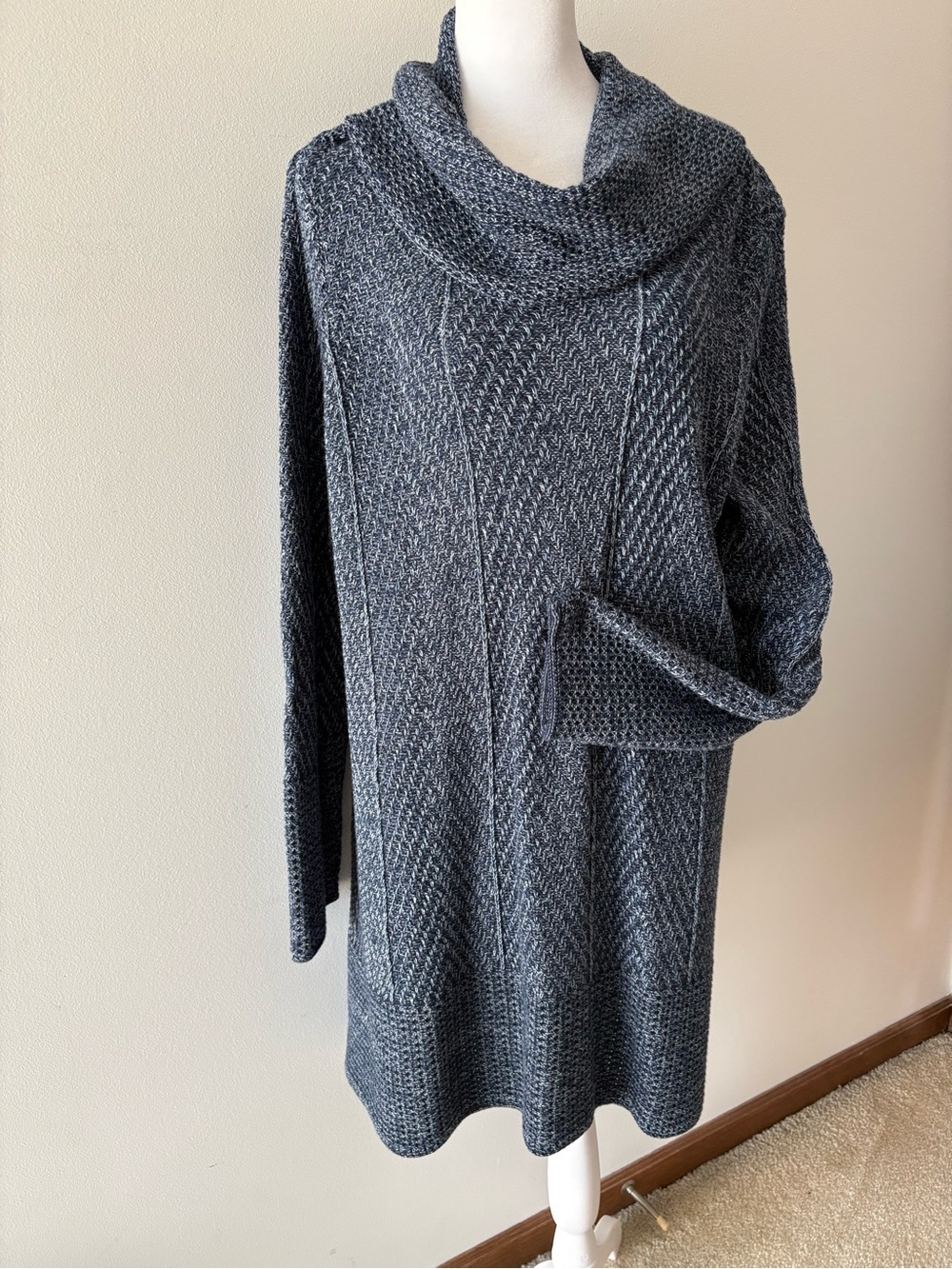Plus Size “eight eight eight“ Navy Heather Cowl Neck Tunic Sweater Sz 2X